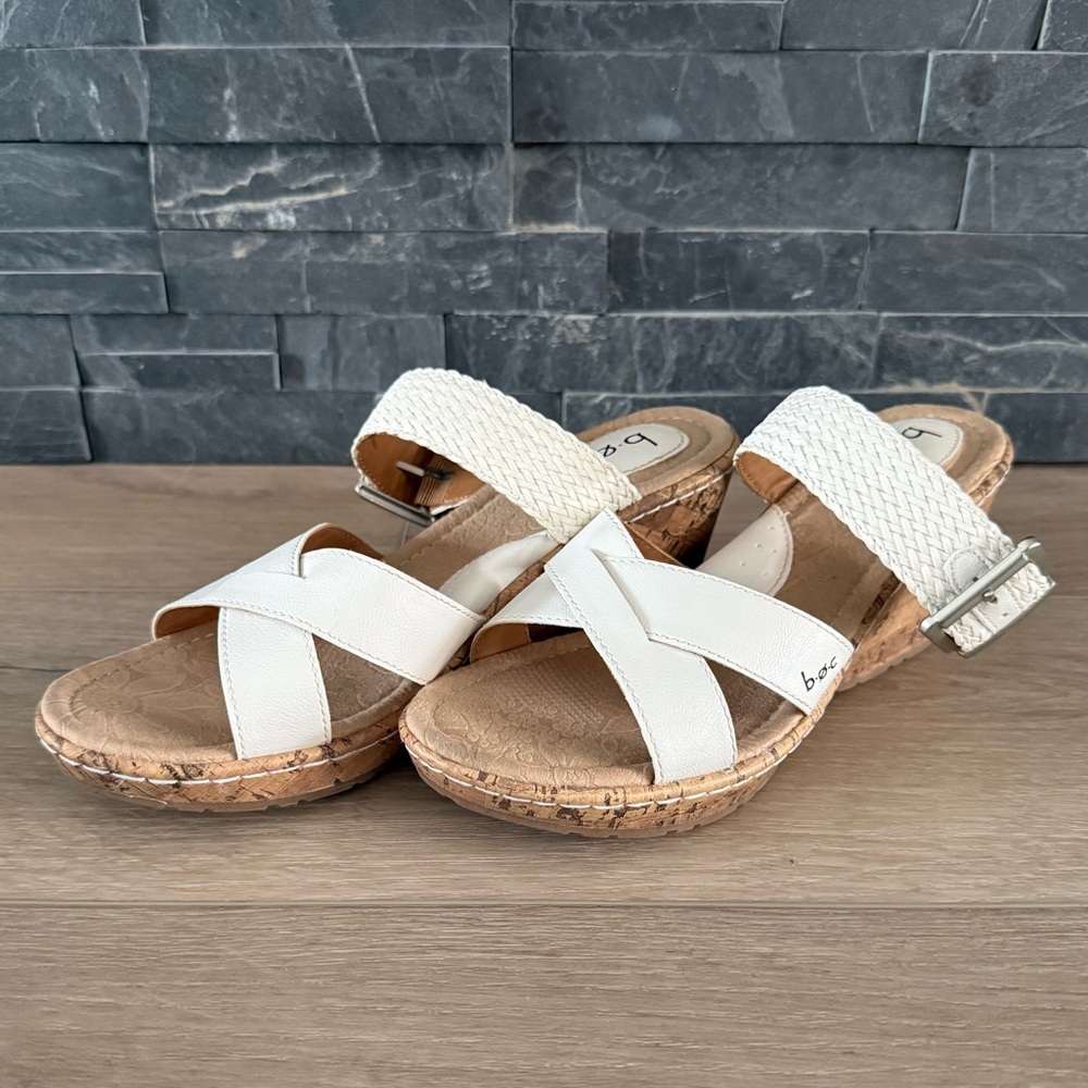 B.o.c. - Women's White Wedge Sandals with Woven Strap - Size 9
